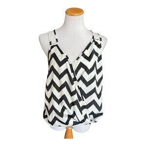 Womens Charlotte Russe Chevron Sleeveless Flowy Wrap Top - Sz M